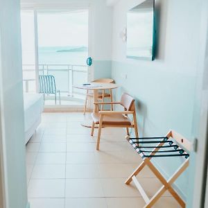 Deluxe Harbour View Room